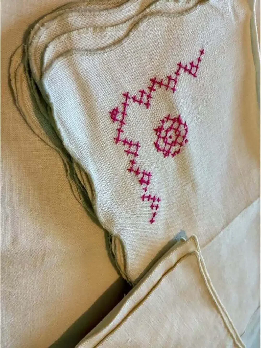 Vintage Linen Tablecloth and Napkin Set with Pink Cross-Stitch